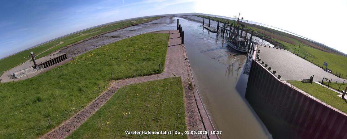 Blick auf den Jadebusen von der Vareler Sielschleuse